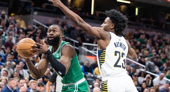 'Ko?! Tas nav pareizi!' – Bostonā sašutuši par savdabīgo tiesāšanu pret 'Pacers'