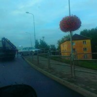 BMW vadītāja Jelgavā taranē gaisa tilta margas