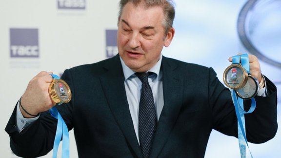  Vladislav Tretyak, president of the Russian Ice Hockey Federation