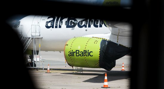 "airBaltic" stratēģiskajam investoram varētu pārdot 10% akciju, vēsta "de facto"