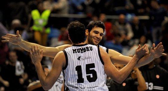 Blūms kļūst par pirmo latviešu basketbolistu, kurš spēlēs Eirolīgas 'play off'