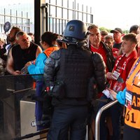 Čempionu līgas fināla bardaks: Francijas valdība atvainojas 'Liverpool' faniem