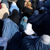 Salā Afganistānā miruši 166 cilvēki