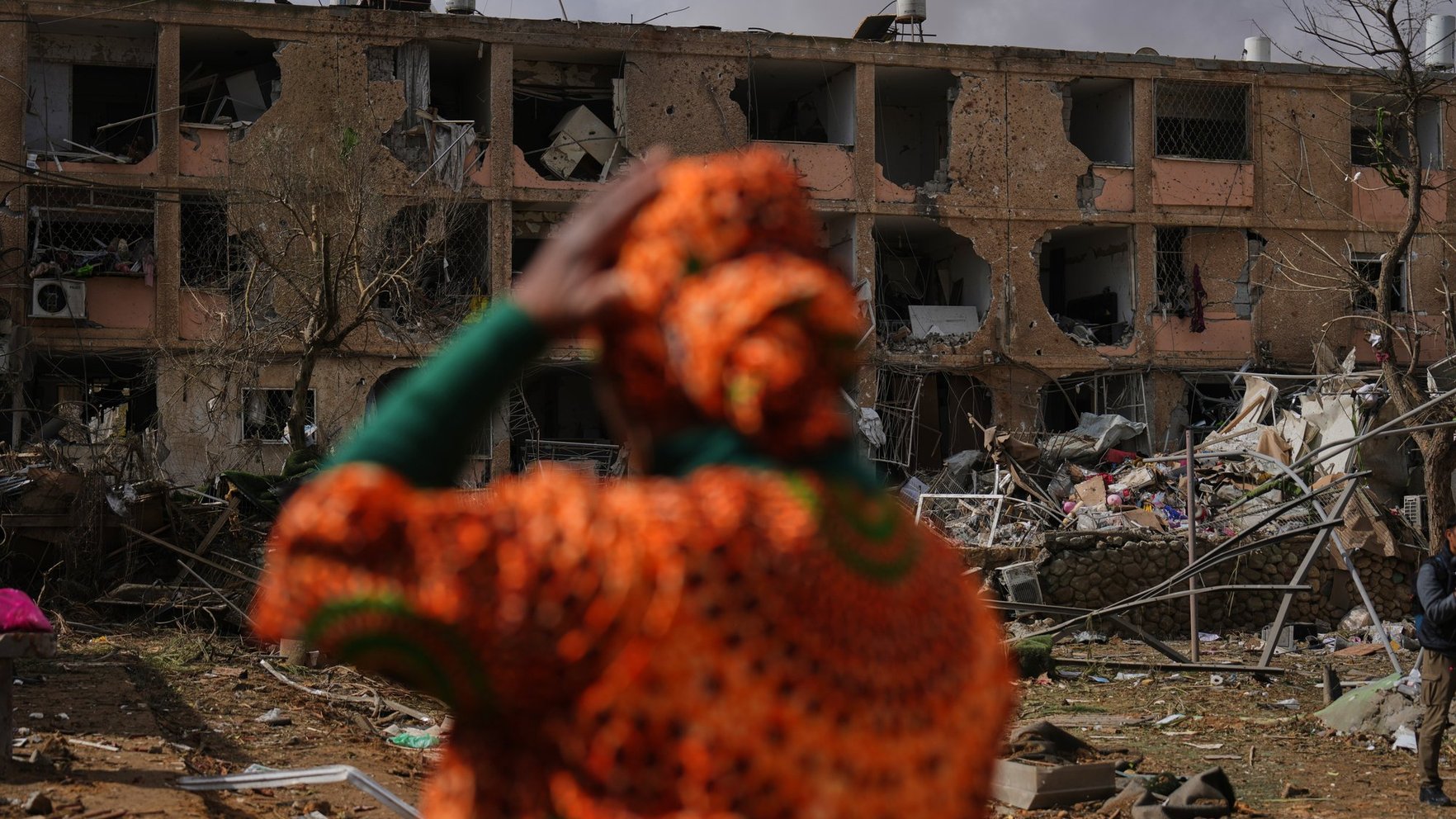 Izraēla devusi triecienus desmitiem militāru objektu Teherānā