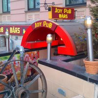 Apceļojot Rīgas 'ūķus': Stacijas pagrabi jeb bārs 'Joy pub'