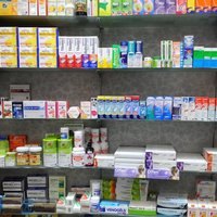 В Латвии снова закончились бесплатные лекарства от рака, производитель взвинтил цены