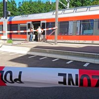 Šveices policijai nav pierādījumu vilcienā notikušā uzbrukuma saistībai ar terorismu