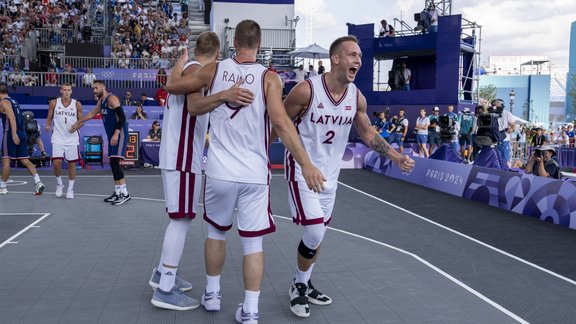 3x3 basketbols, Parīzes olimpiskās spēles: Latvija - Serbija