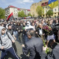 Львов запретил символику коммунистов и нацистов на 9 мая