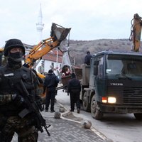 Serbijas policija nojauc pieminekli albāņu nemierniekiem