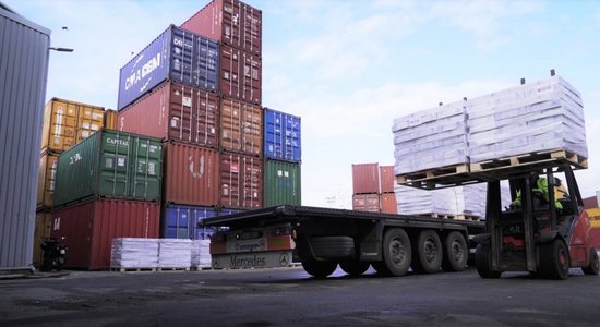 Современные и вместительные склады позволяют наращивать объемы грузов замороженной продукции в Рижском порту