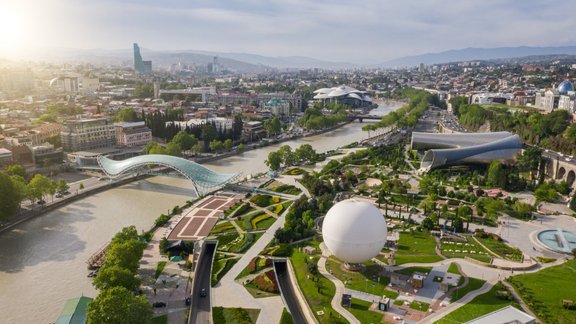 Tbilisi panorāma tilts upe parks