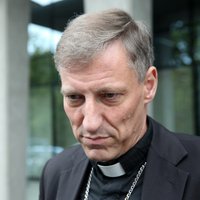 Обыски VID в католической церкви: Збигнева Станкевича допрашивали пять с половиной часов