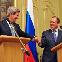 Krievija un ASV vienojas par Sīrijas miera konferences sarīkošanu