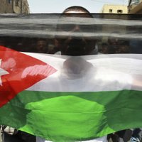 Autobusa avārijā Jordānijā gājuši bojā 14 palestīniešu svētceļnieki