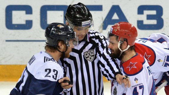 Alexander Radulov and Metallurg Yevgeny Timkin