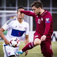 Latvijas futbola izlase pārbaudes mačā cīnās neizšķirti ar Fēru salām