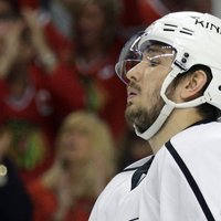 НХЛ отстранила российского хоккеиста от матчей на весь следующий сезон