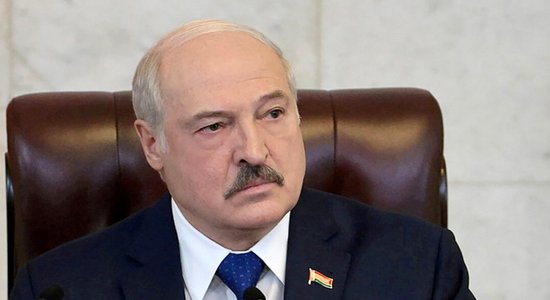 "Вы нас с россиянами толкаете к Третьей мировой?" Лукашенко поговорил с журналистами