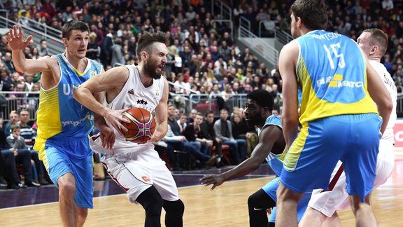 Basketbols: Latvija-Ukraina 