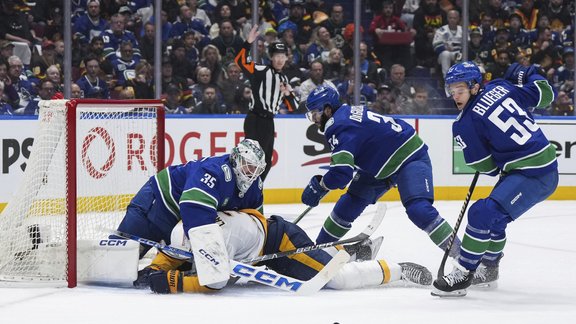 Teodors Bļugers, Vankūveras "Canucks