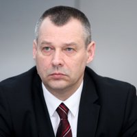 Начальник Таможенного управления Кравалис временно отстранен от должности