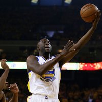 'Warriors' spēlētājs Grīns diskvalifikācijas dēļ izlaidīs NBA finālsērijas piekto spēli