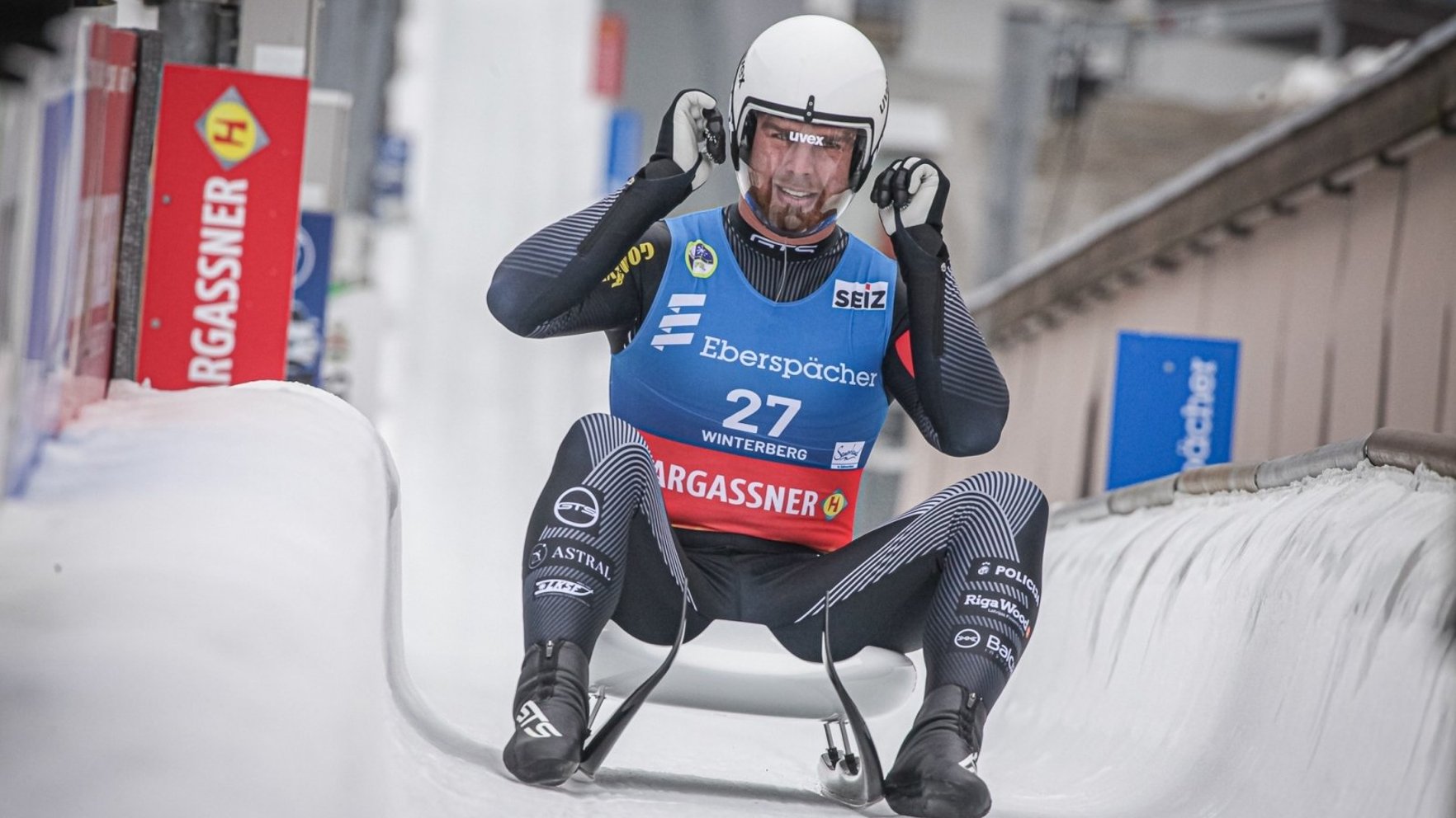 Latvijas kamaniņu braucējiem fiasko pasaules čempionāta stafetē