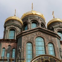 Krievijā jaunas katedrāles mozaīkās attēlots Putins un Staļins