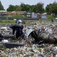 Dienvidsudānā avarē krievu komandas vadīta lidmašīna; vismaz 40 bojāgājušie