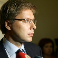 Страздс: Ушаков отказался от идеи Рижского банка развития
