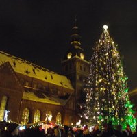 Ziemassvētku gaidīšana jeb pirmās Adventes impresijas Rīgā