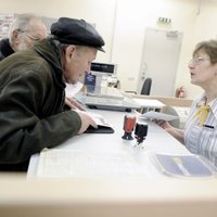 'Mēs, vecie, esam uzvarējuši!' Ziņojums no Carnikavas pasta nodaļas priekštelpas