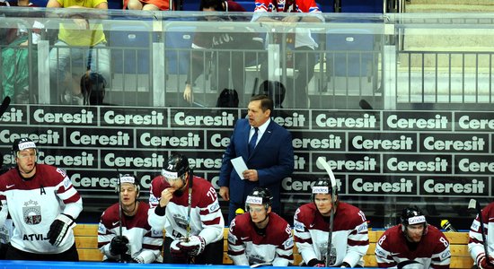 Nosaukti Latvijas hokeja izlases kandidāti olimpiskajam kvalifikācijas turnīram