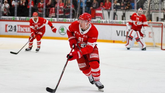 Ronalds Ķēniņš, hokejs, HC Lausanne