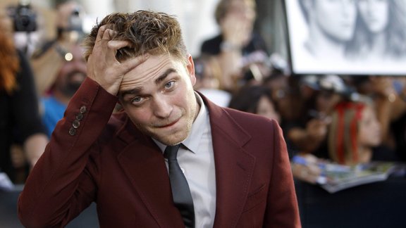 Robert Pattinson