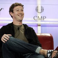 Эксперты назвали ежедневный заработок основателя Facebook Цукерберга