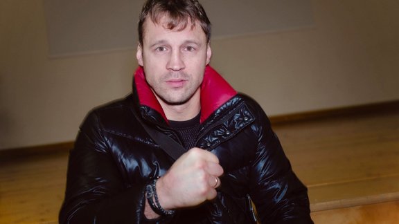 Mairis Briedis - 9