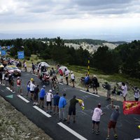 Van Ārts 'Tour de France' uzvar ikoniskajā Monventū posmā; Skujiņam 127.vieta