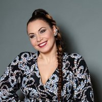 Jolanta Gulbe – Paškeviča jaunajā albumā iedziedājusi dziesmas 5 pasaules valodās
