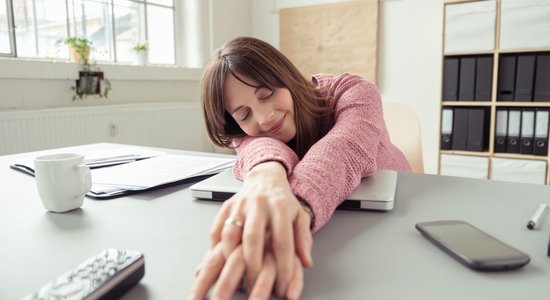 10 simptomi, kas liecina par pirmsmenopauzes posma iestāšanos