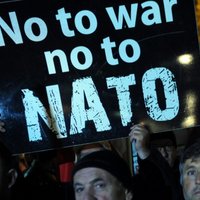 Vairāki tūkstoši Melnkalnē protestē pret valsts dalību NATO