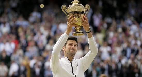 Джокович победил Федерера в самом продолжительном финале за всю историю Уимблдона