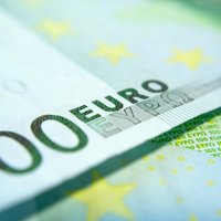 Solidaritātes nodokļa maksātāji gadā nopelna vairāk nekā 362 miljonus eiro
