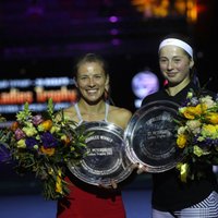 ВИДЕО: Алена Остапенко выиграла первый титул в серии WTA