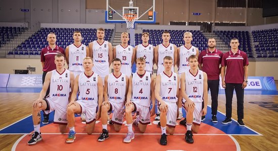 Latvijas U-20 basketbolisti EČ B divīzijā cīnīsies par piekto vietu