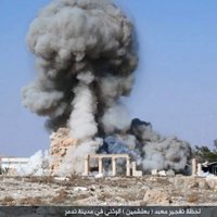 Foto: Kā 'Islāma valsts' sagrāva templi senajā Palmīrā