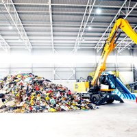 Infografika: Atkritumu šķirošanas bizness Latvijā