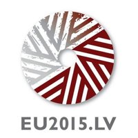 Latvijas ES prezidentūras logotips - dzirnakmens
