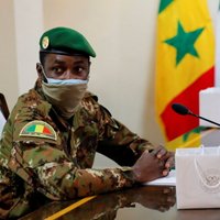 Mali nosoda ECOWAS sankcijas; slēdz robežu ar kaimiņvalstīm